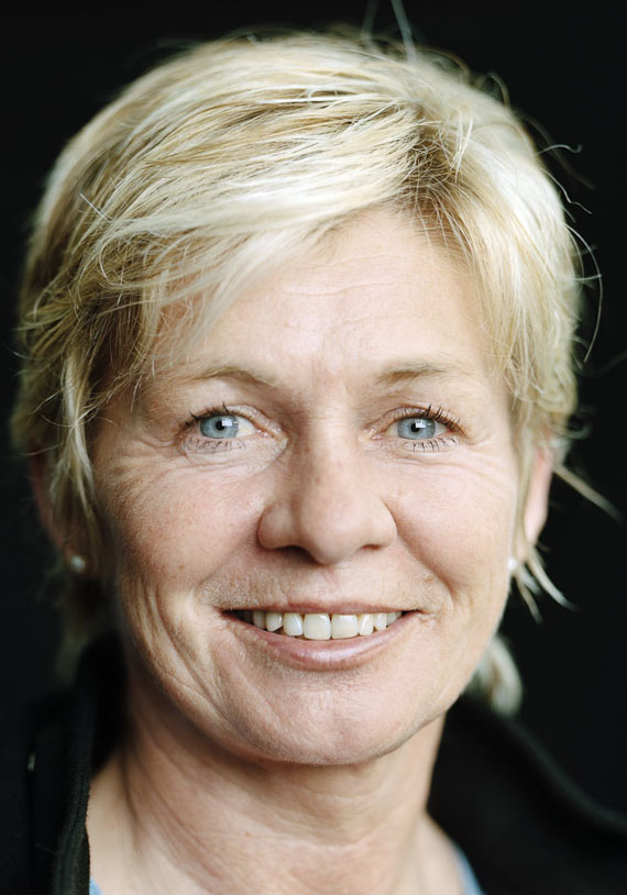 silvia-neid-pionierinnen-des-deutschen-frauenfu-balls